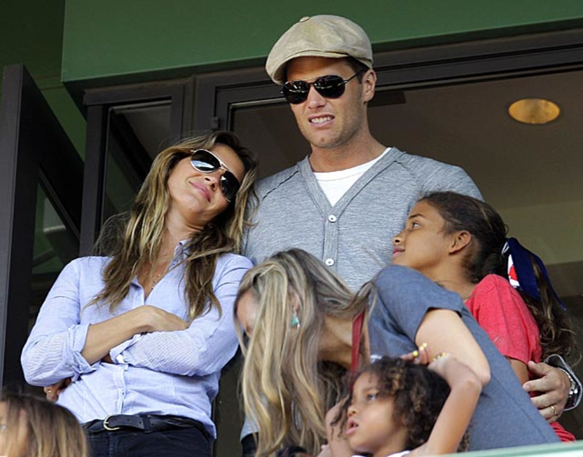 130506133407-tom-brady-and-red-sox-single-image-cut.jpg